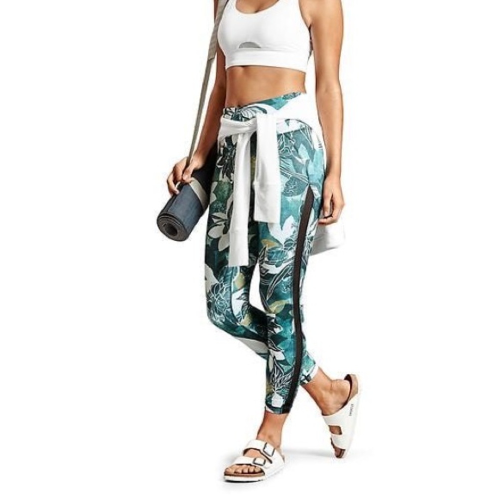 Athleta Tropical Mesh Chaturanga 7/8 Tights Size XS Leggings Blue Green